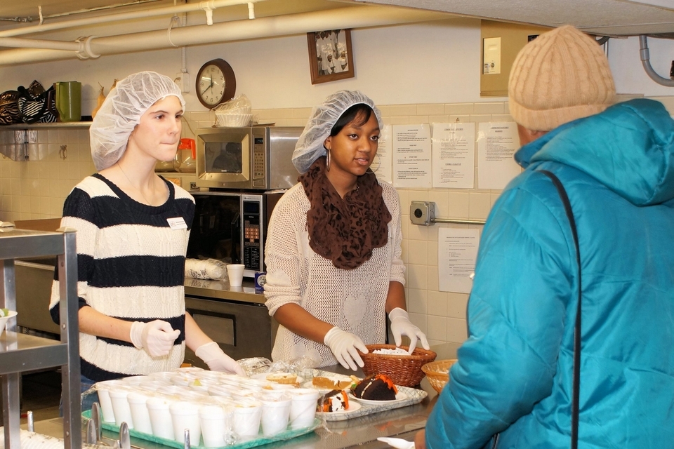 Community Missions Launch “Parents Day” Campaign Niagara Falls Up Close