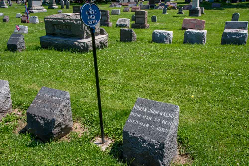 Oakwood Cemetery-24